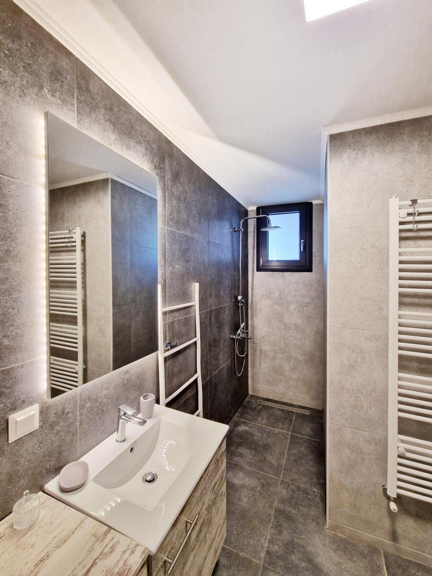 Urban Quality Comfort Салоники Экстерьер фото